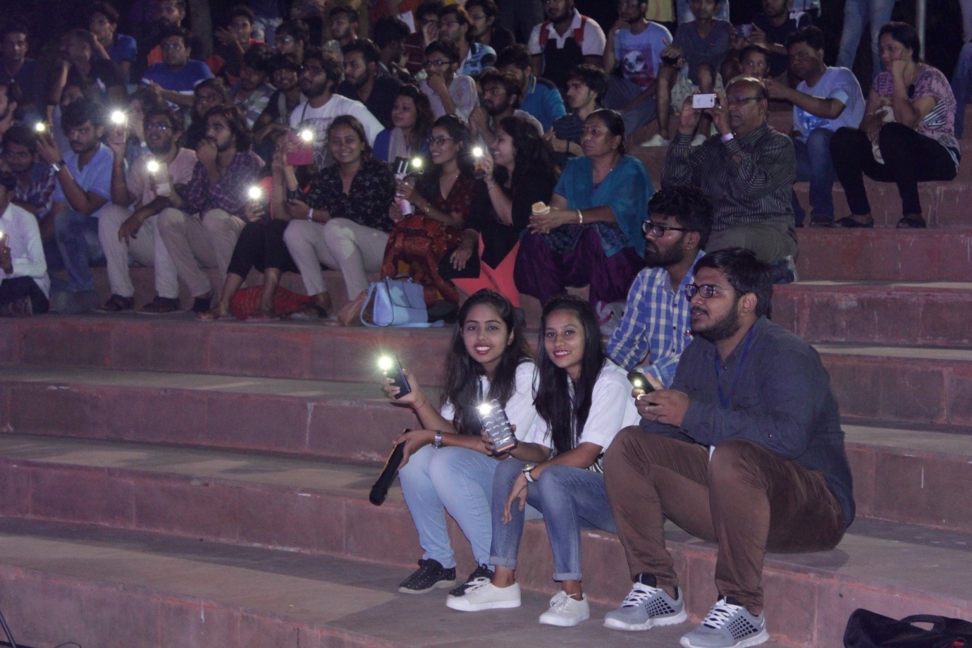crowd 2